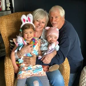 Meet your Posher, Debbie